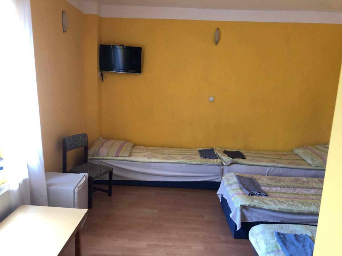 Hotel Turysta Charzykowy Zimmer foto